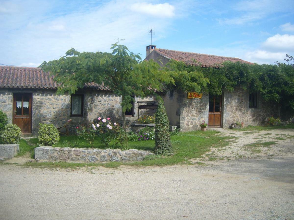 La Raymondiere Vernoux-en-Gatine Bagian luar foto
